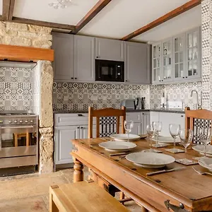  Apartment Delightful 2 Bed Flat In Old Mill-private Garden
