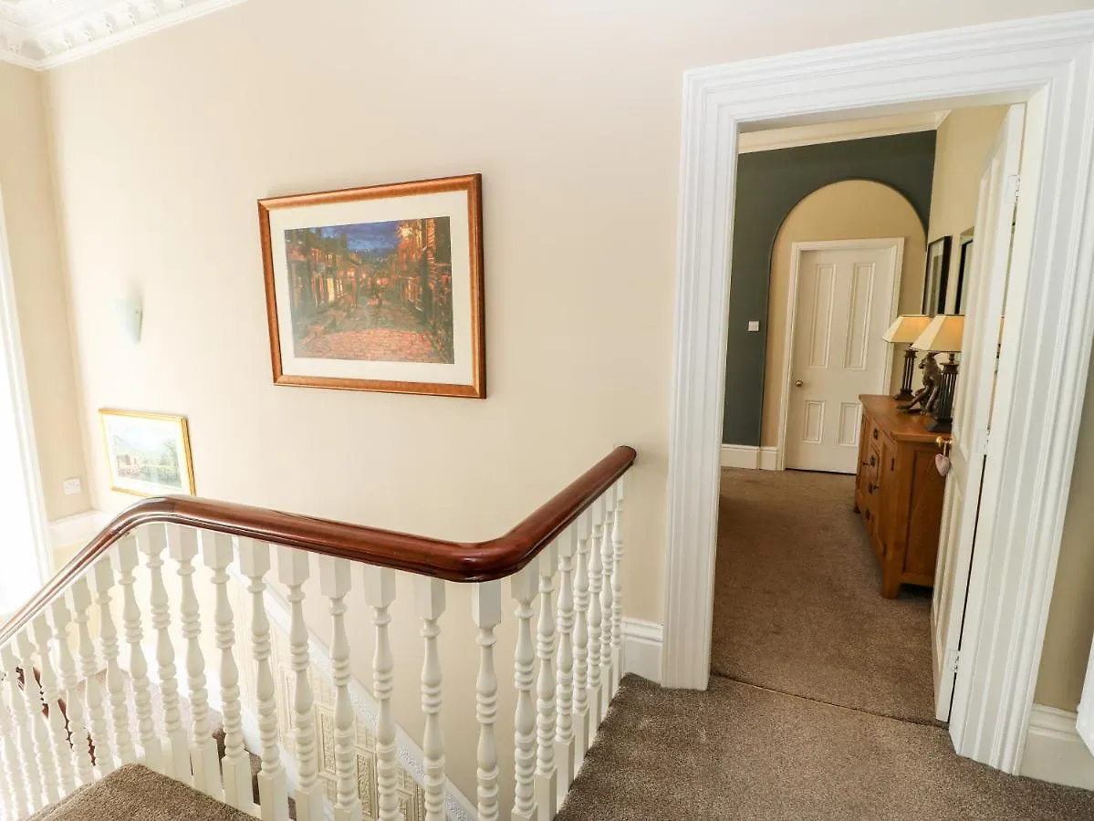 Libby'S Place Keighley
